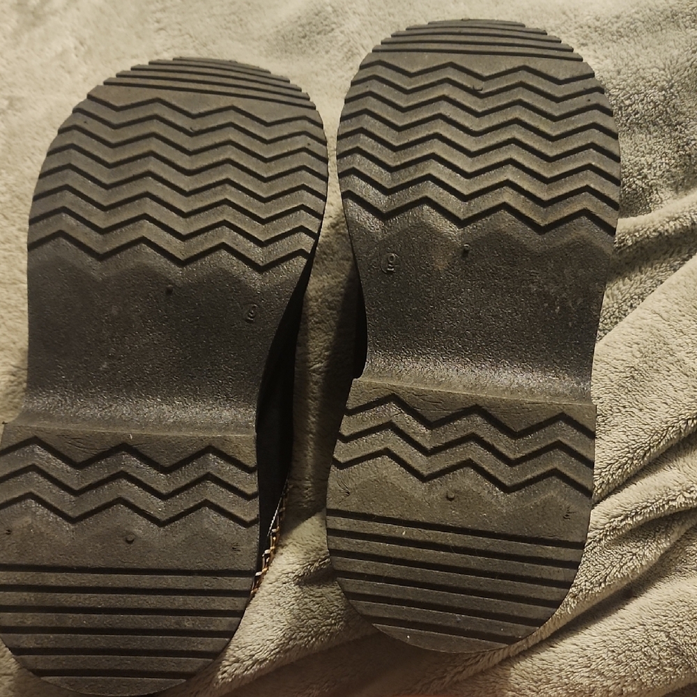 Liliana Black Suede Slip-Ons with Gold Detailing - Picture 2 of 3
